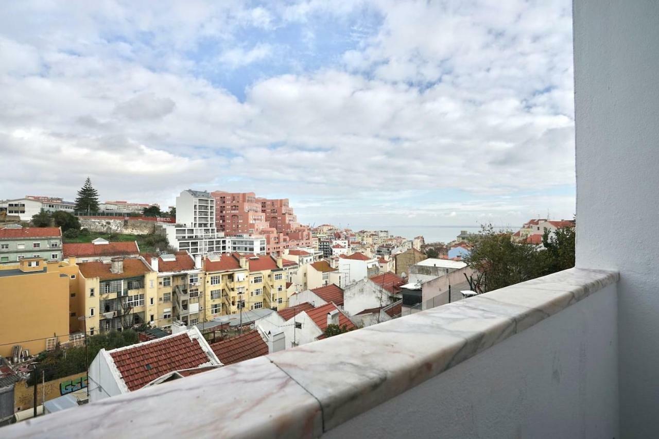 Apartment Stunning Graca Riverview Flat *